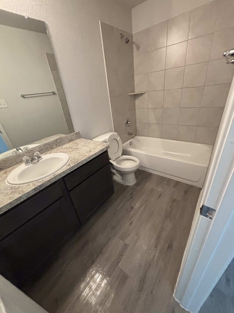 Commercial Cleaning services by Back II Back Commercial Cleaning Service in Dallas, TX.